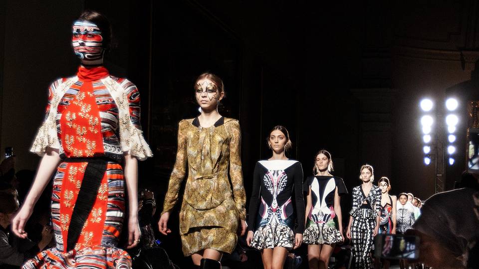 V&amp;A · The fashion show