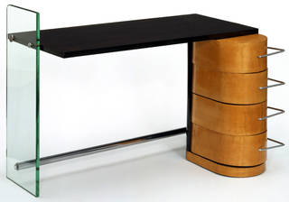 Photo of Desk, Denham Maclaren, about 1929, England. Museum no. W.20-1979. © Victoria and Albert Museum, London