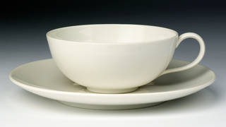 Photo of Neu-Berlin, cup and saucer, designed by Trude Petri, manufactured by Staatliche Porzellanmanufaktur, 1931, Germany. Museum no. C.26:1&2-2009. © Victoria and Albert Museum, London