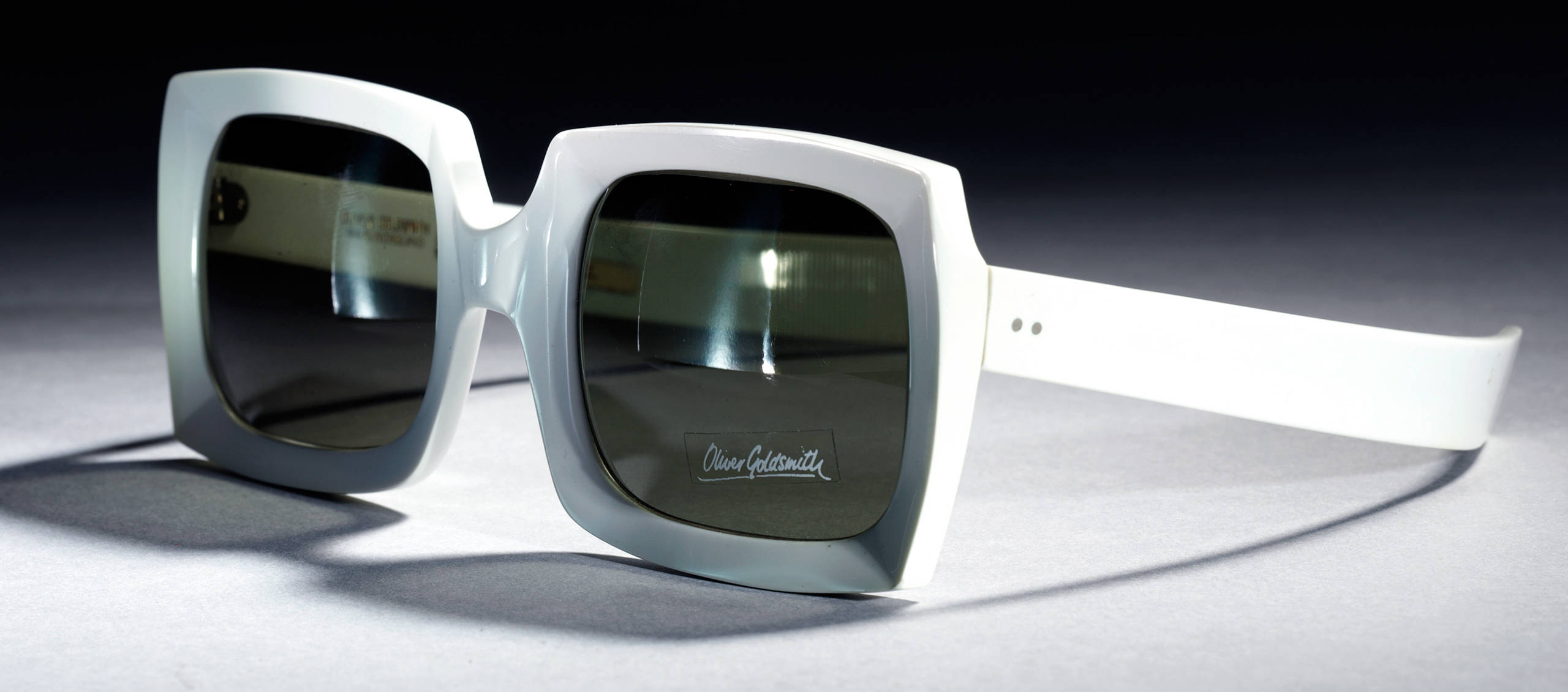 1960s accessories · V&A