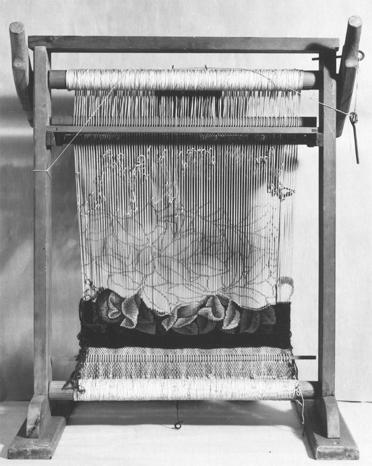 What is tapestry? · V&A