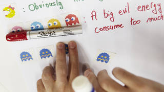 V&A Samsung Digital Classroom: Hack your own game (16 - 24 years) photo