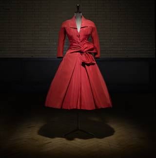 Fashion in Motion: inspired by Christian Dior  photo