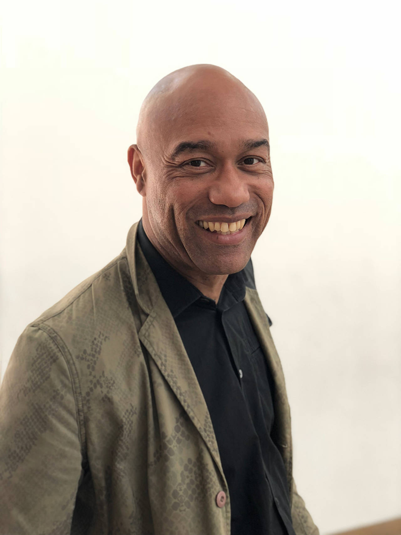 Portrait of Gus Casely-Hayford