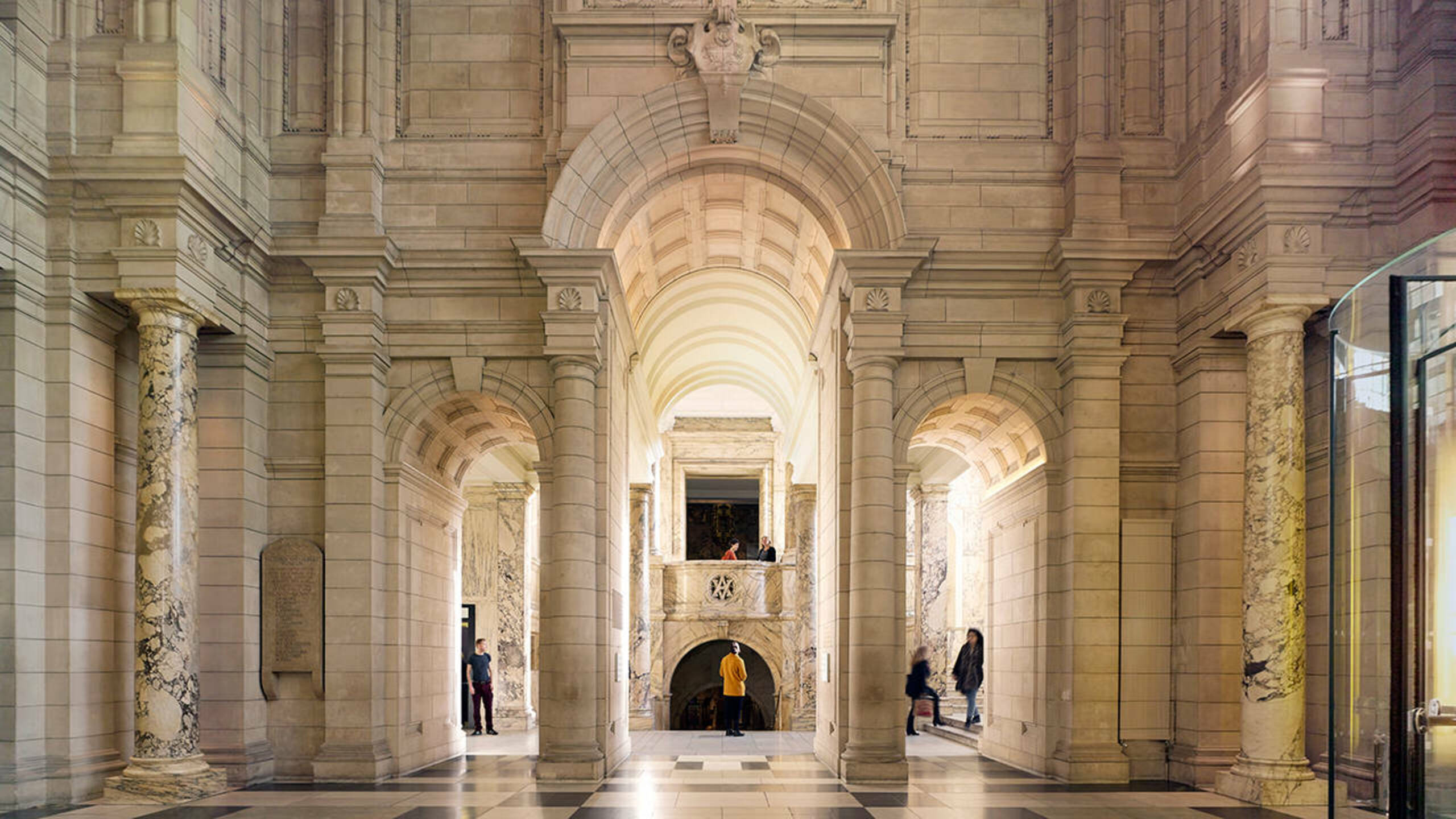 Visit V&A South Kensington