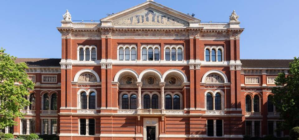Members' Welcome Tour at V&A South Kensington